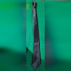 Elegant Black Men's Tie